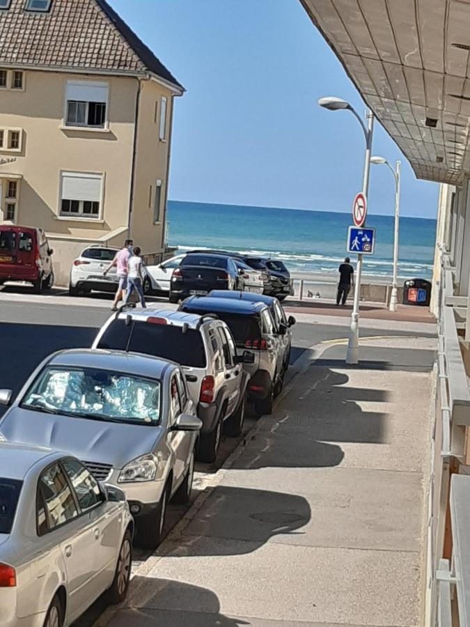 Les Obiones, Vue Laterale Mer, Fort Mahon Plage, Magnifique Studio Cabine 4P, Avec Balcon , Parking Prive Gratuit, Wifi, Classe 2 Etoiles, Exposition Plein Sud En Baie De Somme Exteriér fotografie