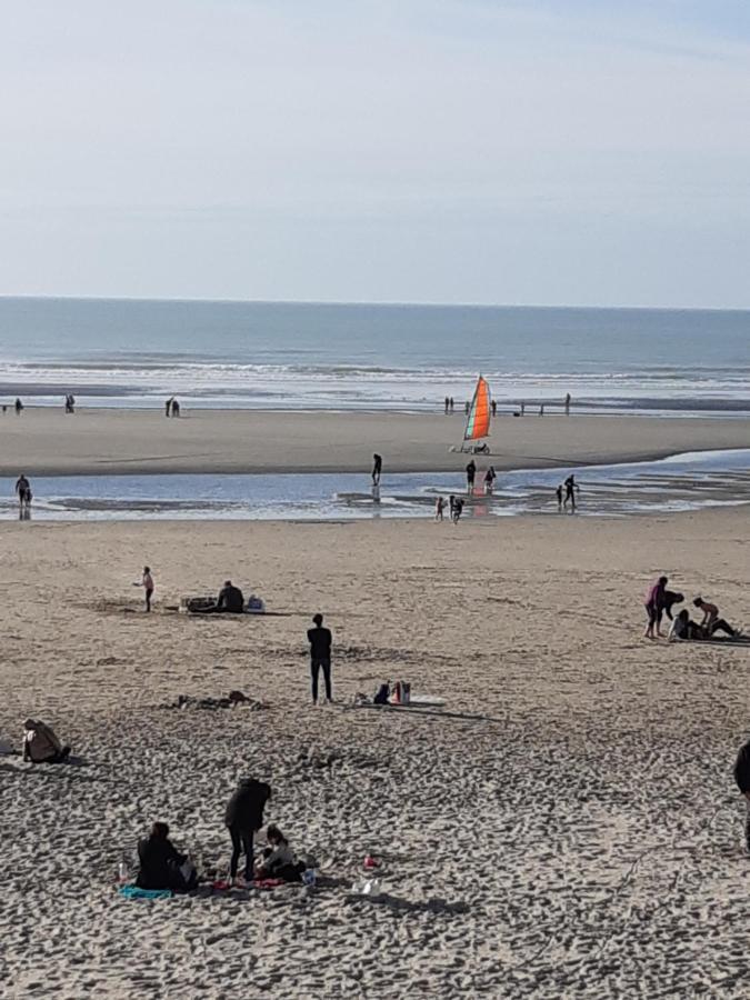 Les Obiones, Vue Laterale Mer, Fort Mahon Plage, Magnifique Studio Cabine 4P, Avec Balcon , Parking Prive Gratuit, Wifi, Classe 2 Etoiles, Exposition Plein Sud En Baie De Somme Exteriér fotografie