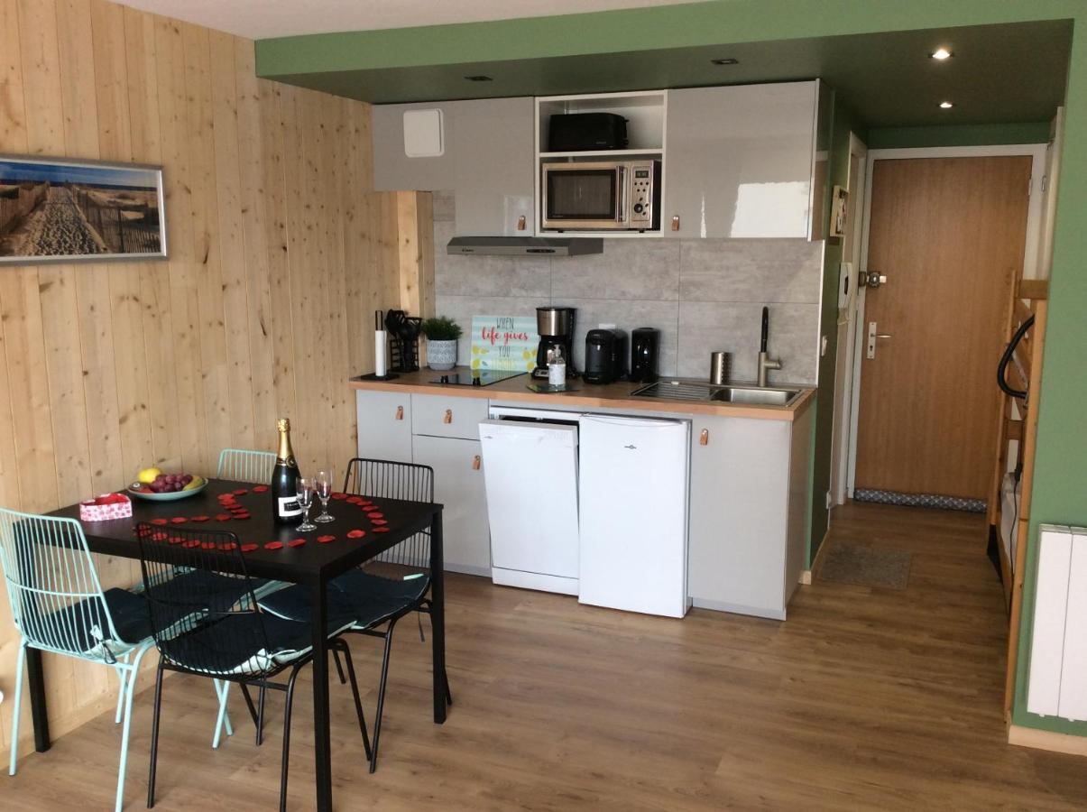 Les Obiones, Vue Laterale Mer, Fort Mahon Plage, Magnifique Studio Cabine 4P, Avec Balcon , Parking Prive Gratuit, Wifi, Classe 2 Etoiles, Exposition Plein Sud En Baie De Somme Exteriér fotografie