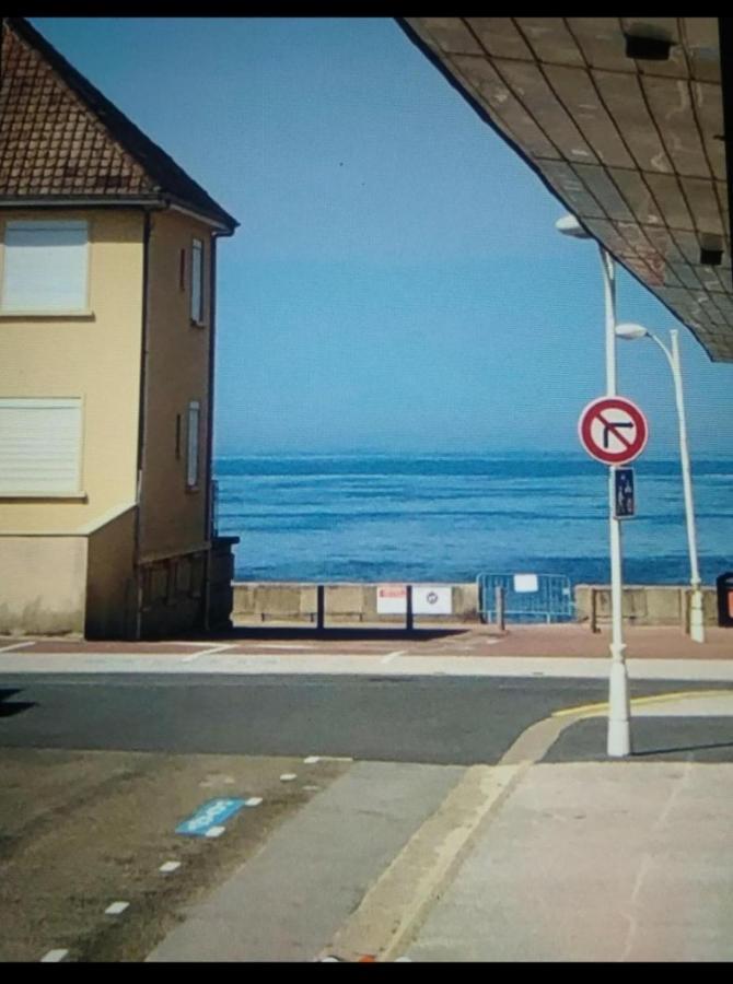 Les Obiones, Vue Laterale Mer, Fort Mahon Plage, Magnifique Studio Cabine 4P, Avec Balcon , Parking Prive Gratuit, Wifi, Classe 2 Etoiles, Exposition Plein Sud En Baie De Somme Exteriér fotografie